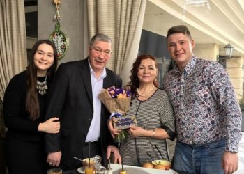 “Очраклы бер очрашу киләчәгемне хәл итте”