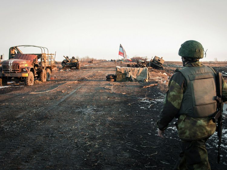 “АЛАР МӘҢГЕ БЕЗНЕҢ ХӘТЕРДӘ”