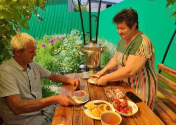 “Гади чүп үләненнән дә матурлык табып була”