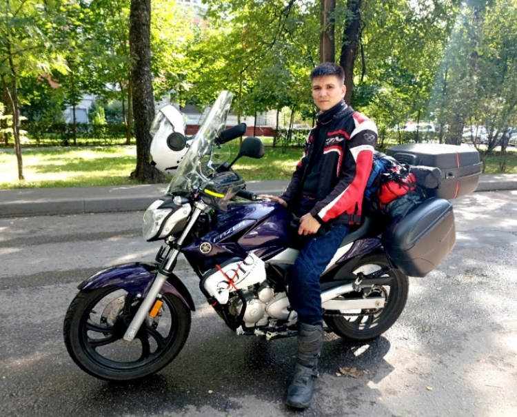 “МОТОЦИКЛ ДӨНЬЯНЫ БАШКАЧА КҮЗАЛЛАРГА ЯРДӘМ ИТӘ”