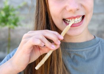 МИСВӘК ТАЯКЧЫГЫНЫҢ ФАЙДАСЫ