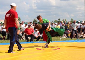 “БЕРЕНЧЕ КУБОГЫМНЫ ИКЕ ТӨН КОЧАКЛАП ЙОКЛАДЫМ”