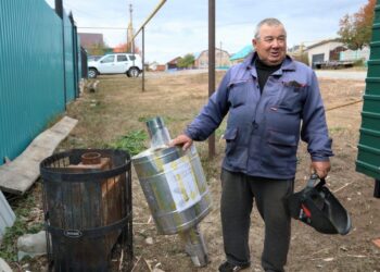 “ЕГЕТЛӘР, БЕРЕНЧЕ ЧИРАТТА ИПИ, АННАРЫ МУНЧА КИРӘК, ДИ”