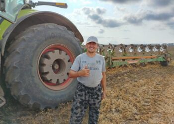 “БЛОГЕР БУЛАМ, ДИП ТЫРЫШЫП ЙӨРГӘНЕМ БУЛМАДЫ”