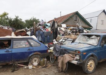 “КОТКАРЫГЫЗ, ЧҮП БАЗЫНДА ЯШИБЕЗ!”