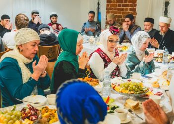 «АПАНАЙ»ДА — РӘГАИБ КИЧӘСЕ